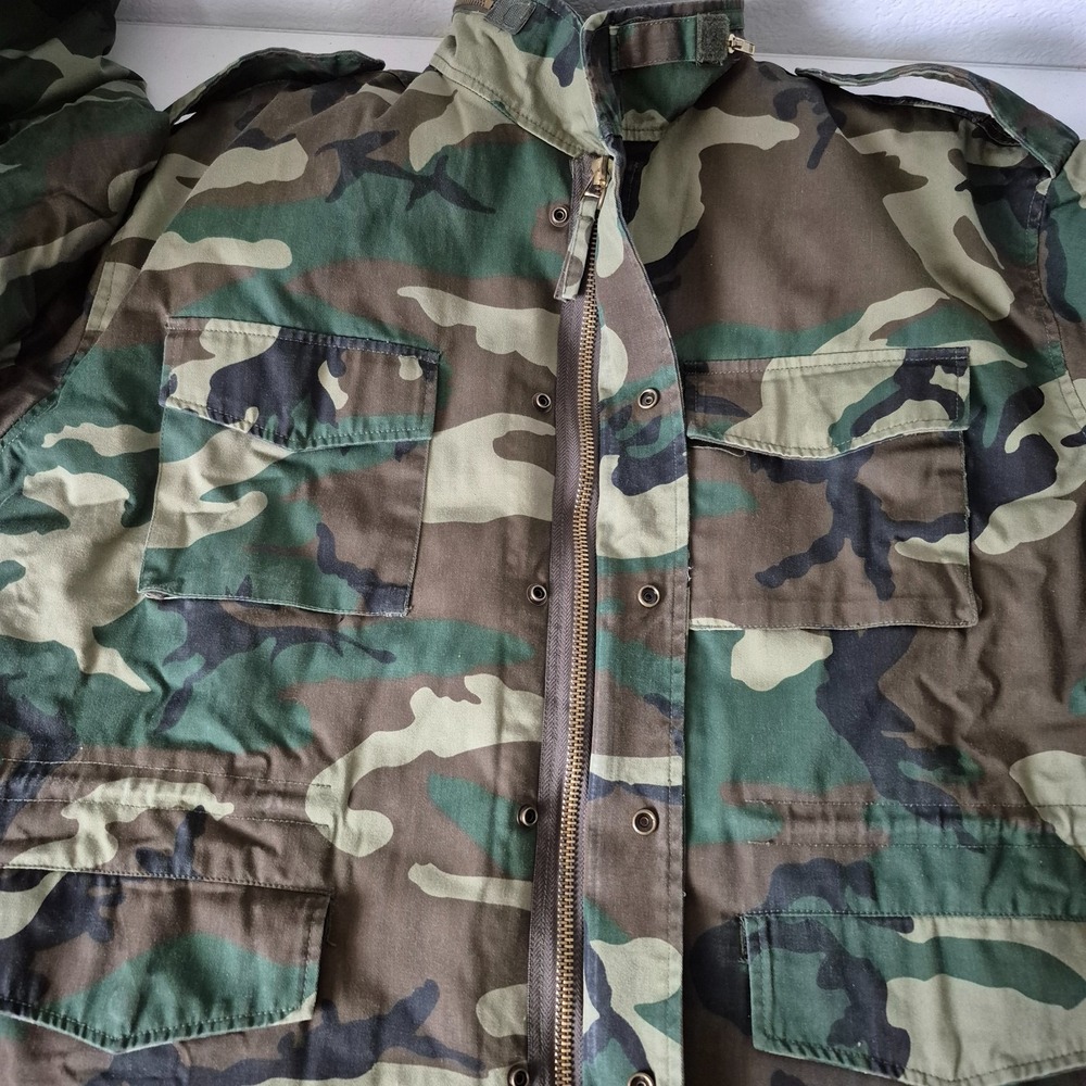 Men's Camouflage Field Jacket - Green Camo - Picture 3 of 9